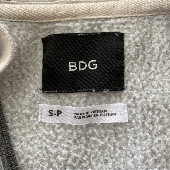 BDG 2-In-1 Hoodie Boyfriend Denim Trucker Jacket - Picture 8 of 10